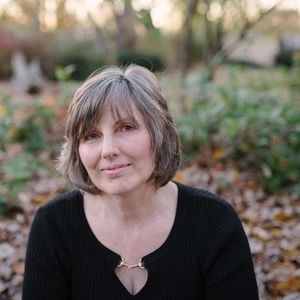 Meet your Posher, Debora